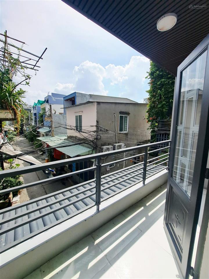 Bán nhà 2 sẹc đường số 8, giá 3,5 tỷ