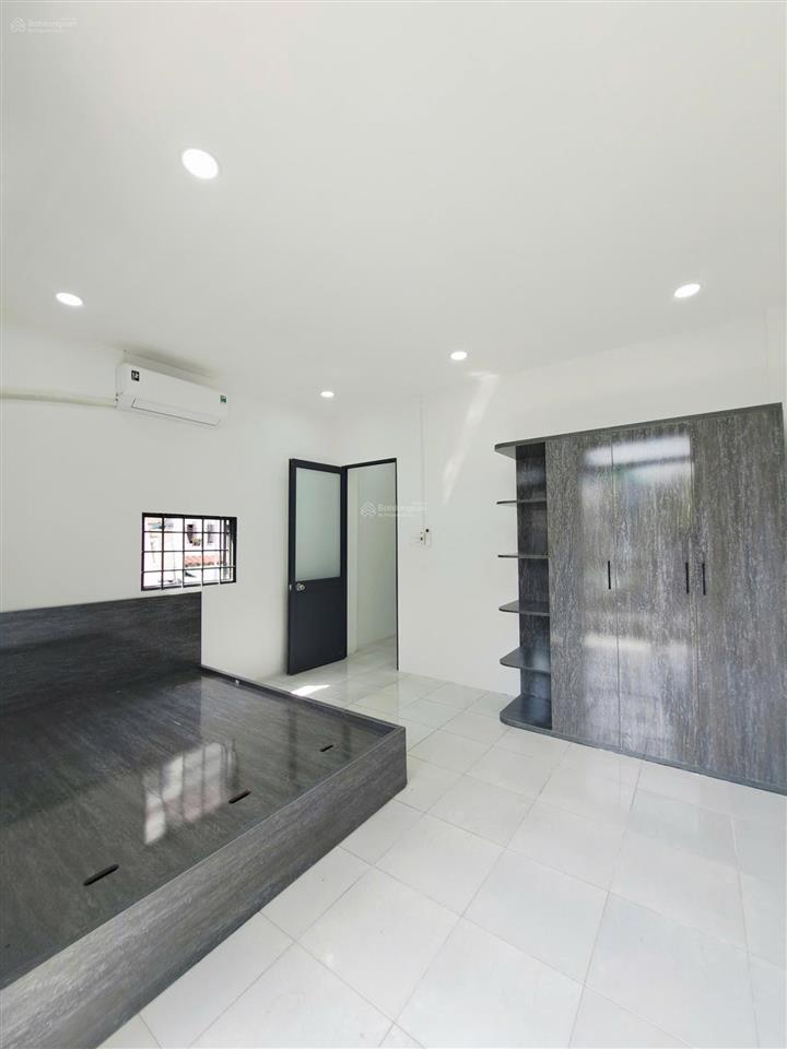 Bán nhà 2 sẹc đường số 8, giá 3,5 tỷ