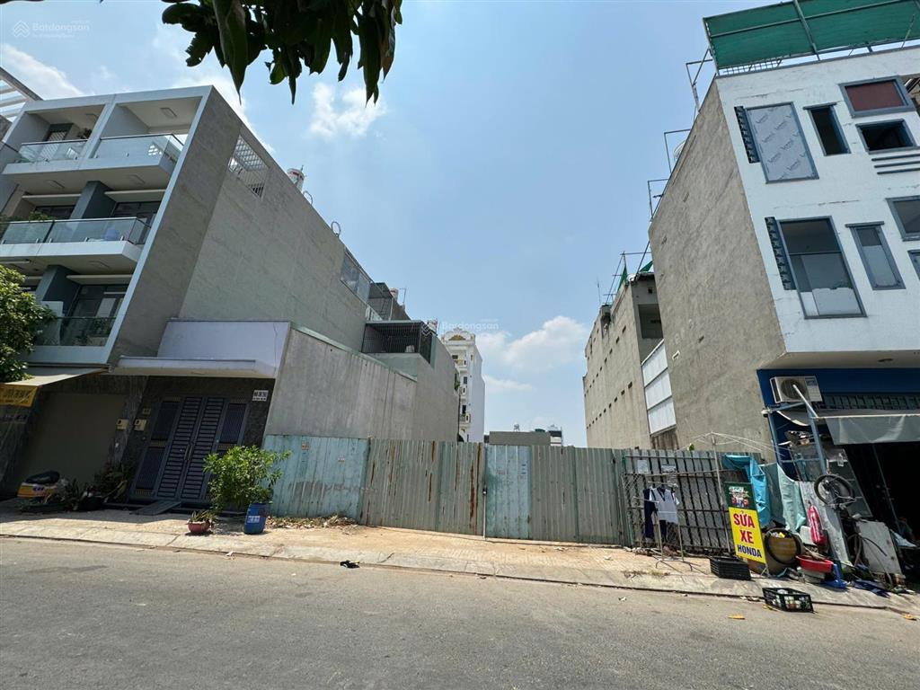 Bán lô đất mặt tiền đường số 7, giá 36 tỷ