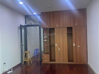 Cần cho thuê căn office tel 53m2 chỉ 8tr/tháng rất thích hợp để mở văn phòng hoặc ở.0938 095 ***.