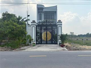 Mặt tiền đường nhựa rừng dầu, kinh doanh đa ngành nghề,xã mỹ hạnh bắc h, đức hoà long an