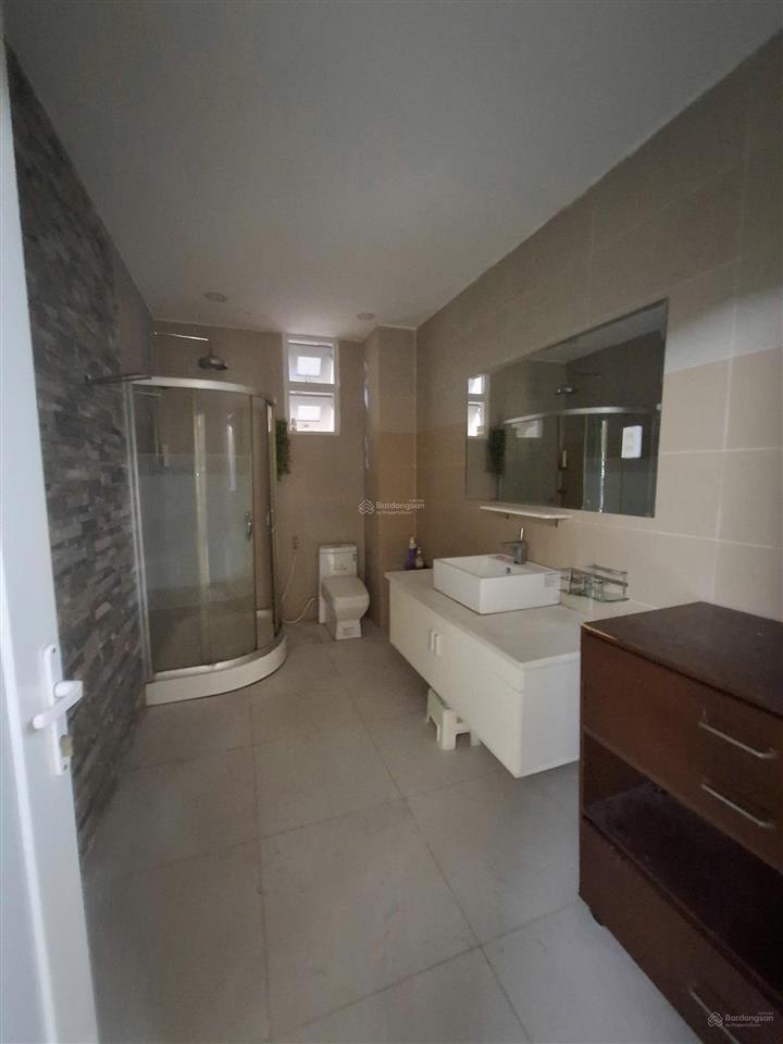 Nhà sát aeon tên lửa 5x20,3.5 tấm ,5 phòng nhà đẹp. giá 22 tr/th