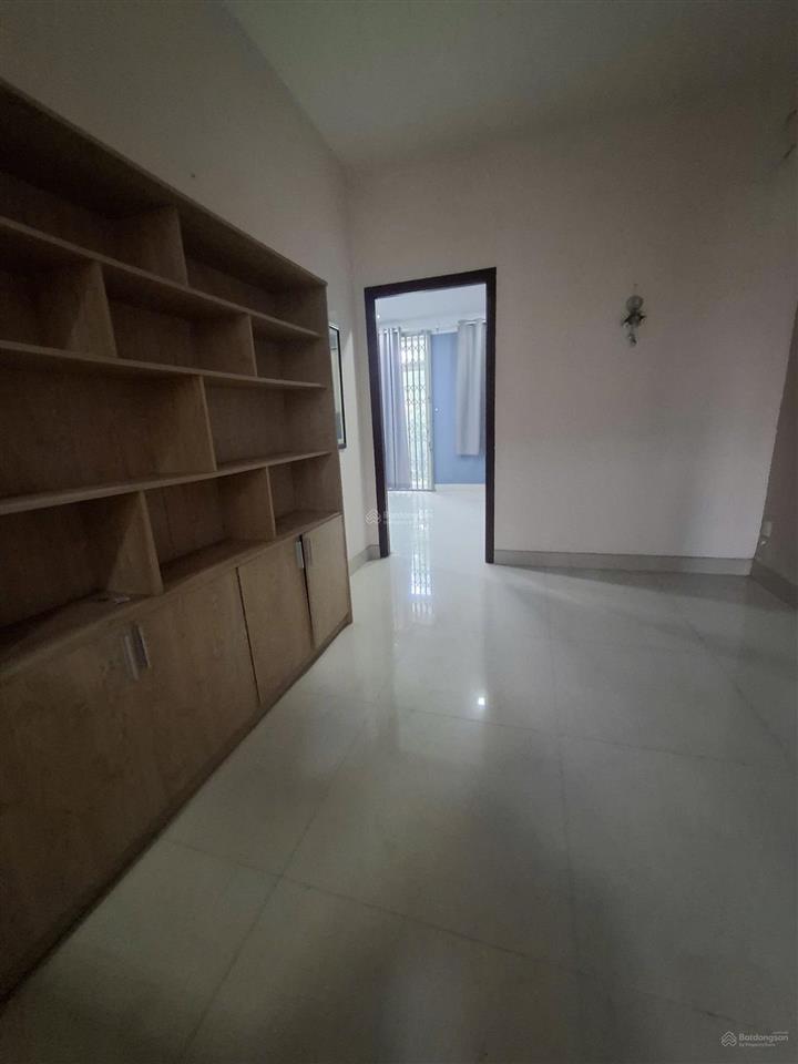 Nhà sát aeon tên lửa 5x20,3.5 tấm ,5 phòng nhà đẹp. giá 22 tr/th