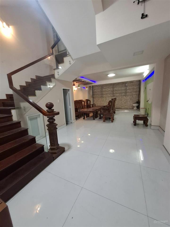 Nhà sát aeon tên lửa 5x20,3.5 tấm ,5 phòng nhà đẹp. giá 22 tr/th