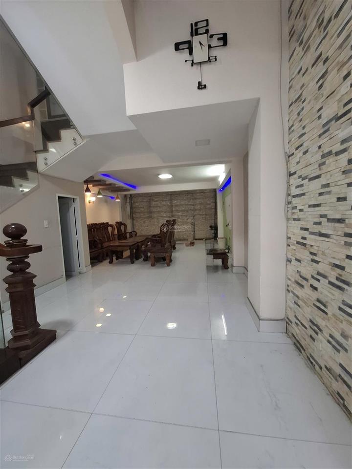 Nhà sát aeon tên lửa 5x20,3.5 tấm ,5 phòng nhà đẹp. giá 22 tr/th