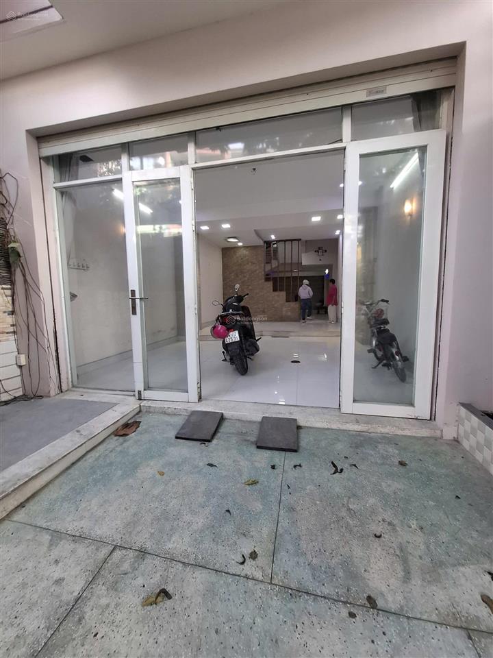 Nhà sát aeon tên lửa 5x20,3.5 tấm ,5 phòng nhà đẹp. giá 22 tr/th