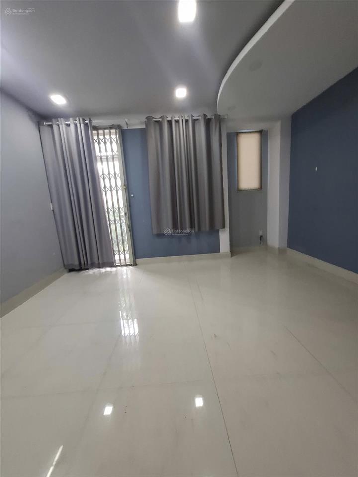 Nhà sát aeon tên lửa 5x20,3.5 tấm ,5 phòng nhà đẹp. giá 22 tr/th