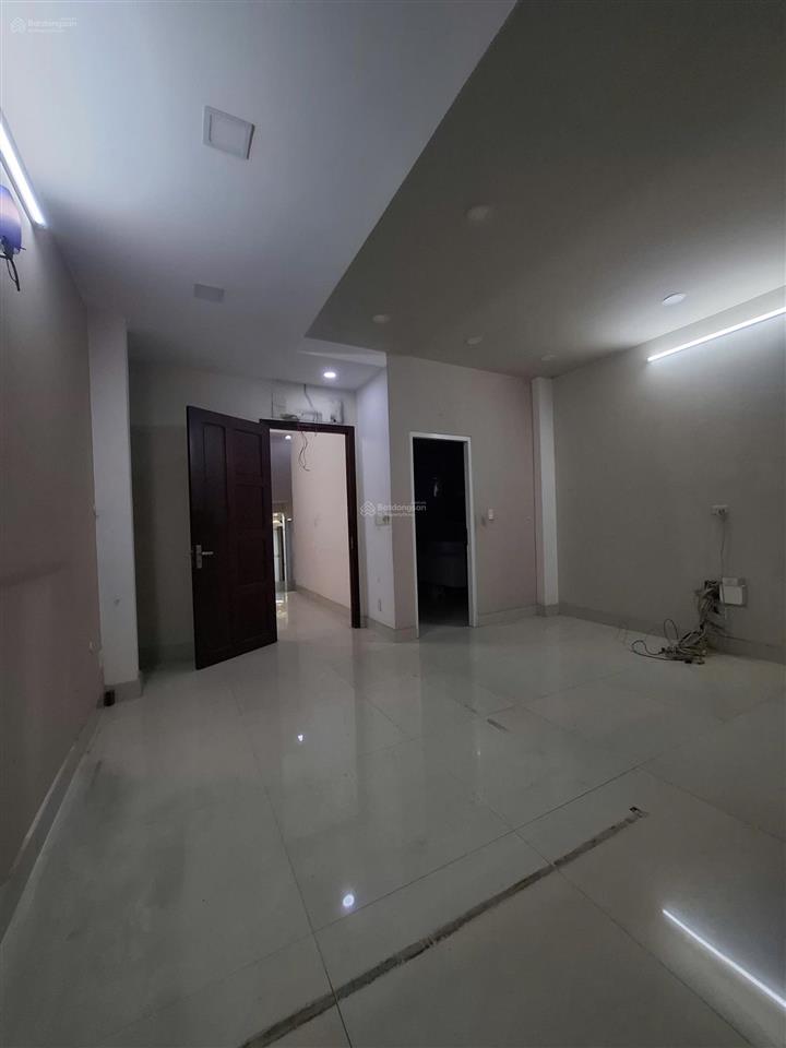 Nhà sát aeon tên lửa 5x20,3.5 tấm ,5 phòng nhà đẹp. giá 22 tr/th