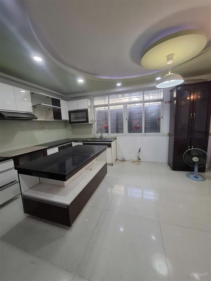 Nhà sát aeon tên lửa 5x20,3.5 tấm ,5 phòng nhà đẹp. giá 22 tr/th