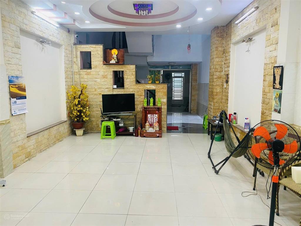 Nhà mt kinh doanh đường 1 khu tên lửa 5x20,3.5 tấm,4 phòng nhà đẹp