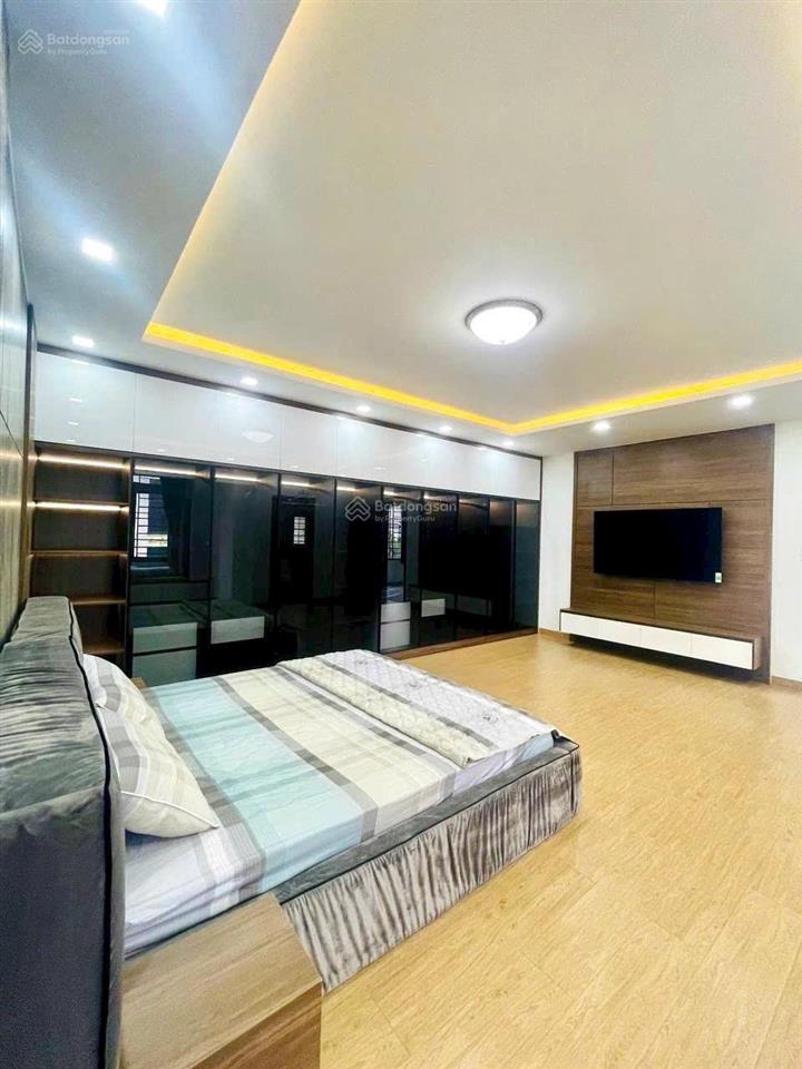Biệt thự full nội thất 2 mặt tiền khu tên lửa
