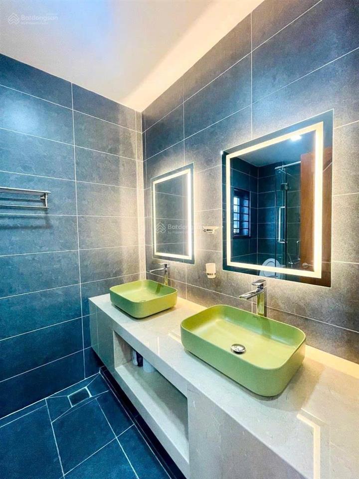 Biệt thự full nội thất 2 mặt tiền khu tên lửa