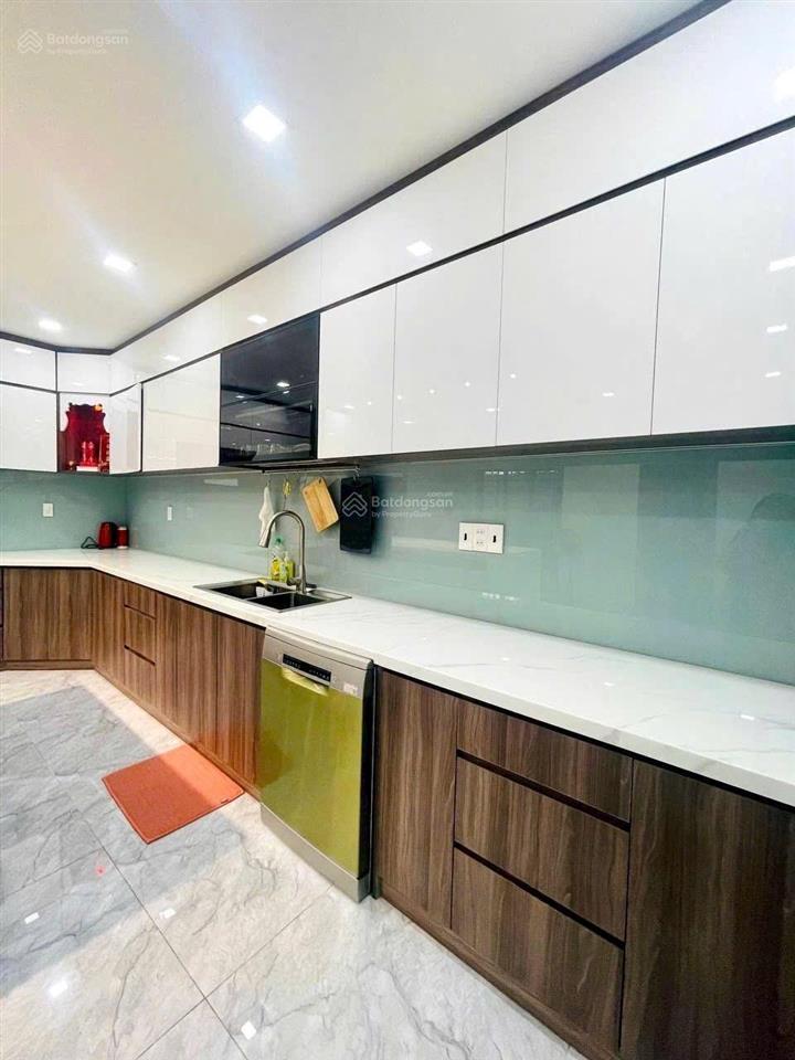Biệt thự full nội thất 2 mặt tiền khu tên lửa