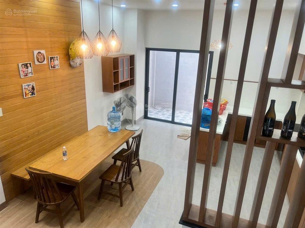 Nhà full nội thất khu tên lửa 5x20, 3.5 tấm