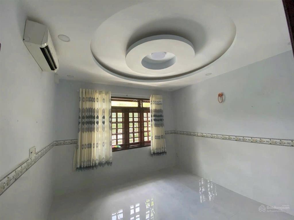 Biệt thự sát aeon tên lửa, 7x20m, 2 lầu, 6 p