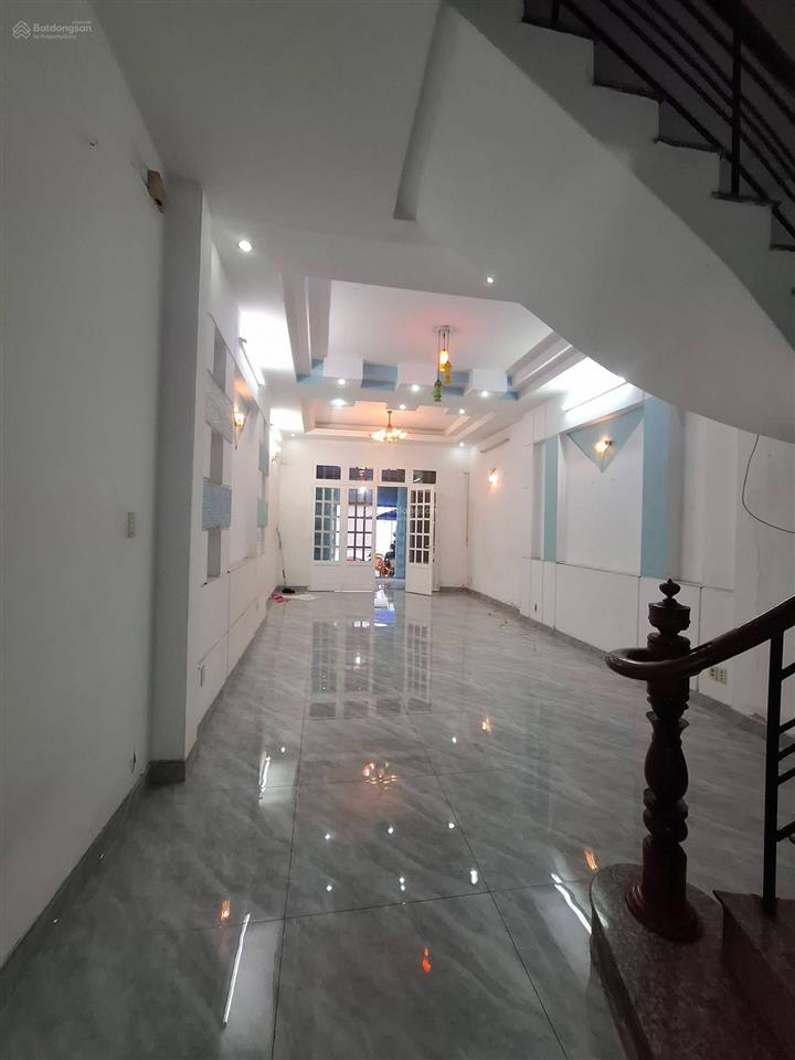 Nhà khu tên lửa 4.5x20m, 3.5 tấm, 18 tr/th