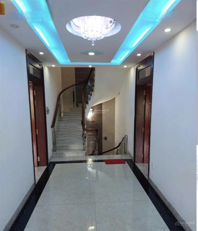Biệt thự gốc khu tên lửa  tân tạo 10x20,2 lầu,5 phòng