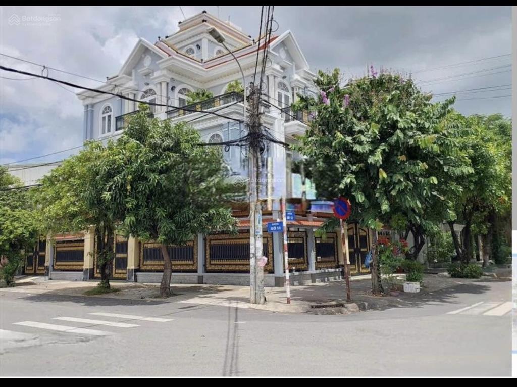 Biệt thự gốc khu tên lửa  tân tạo 10x20,2 lầu,5 phòng