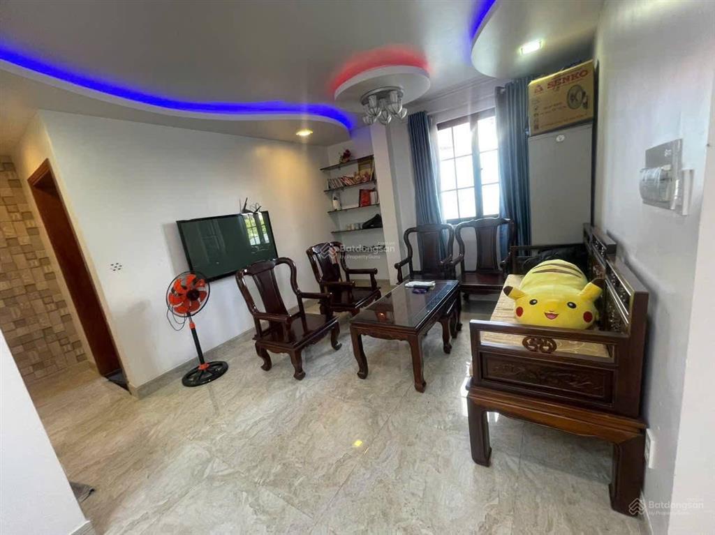 Biệt thự full nội thất khu tên lửa 200m2. đối diện công viên