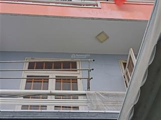 Nhà 1/ hxh ttn 5, dt 5x20m, đúc 3 tấm