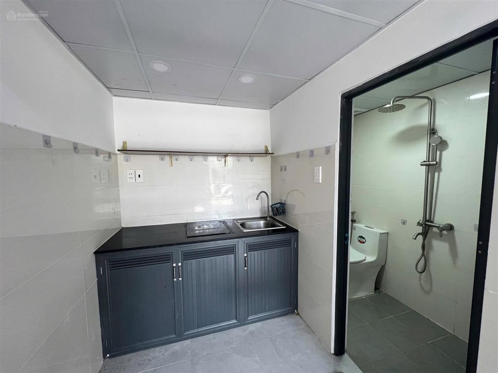 Bán dãy trọ 1/ trần thị cờ , dt 72m2 ( 4m x 18m)  gồm 4 phòng trọ  thu nhập 12tr/ tháng