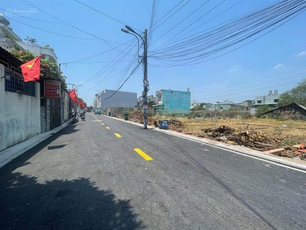 Gần 600m2  sát ngã 3 đông quang, thổ cư 100m2. làm nhà vườn nghỉ dưỡng siêu đẹp