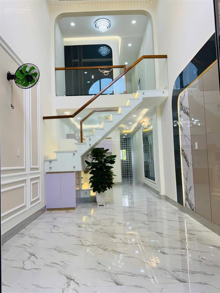 Bán nhà gần cầu dừa , dt 60m2 ( 3,7m x 16m)  đúc lửng 3p/ ngủ