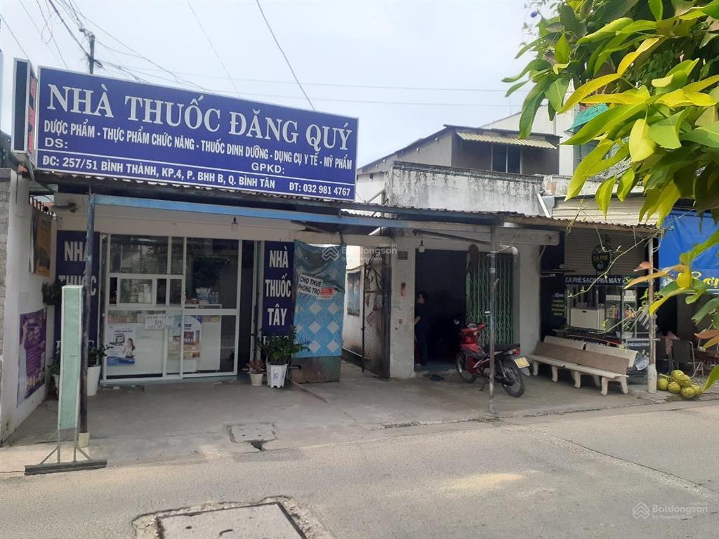 Bán nhà riêng tại bình thành, 12 tỷ, 240m2, view đẹp, bán gấp