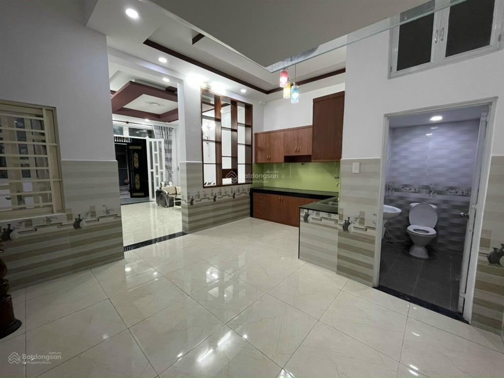 Bán nhà riêng tại số 10, bình hưng hòa b, bình tân, 5 tỷ, 74m2, giá ưu đãi, chính chủ