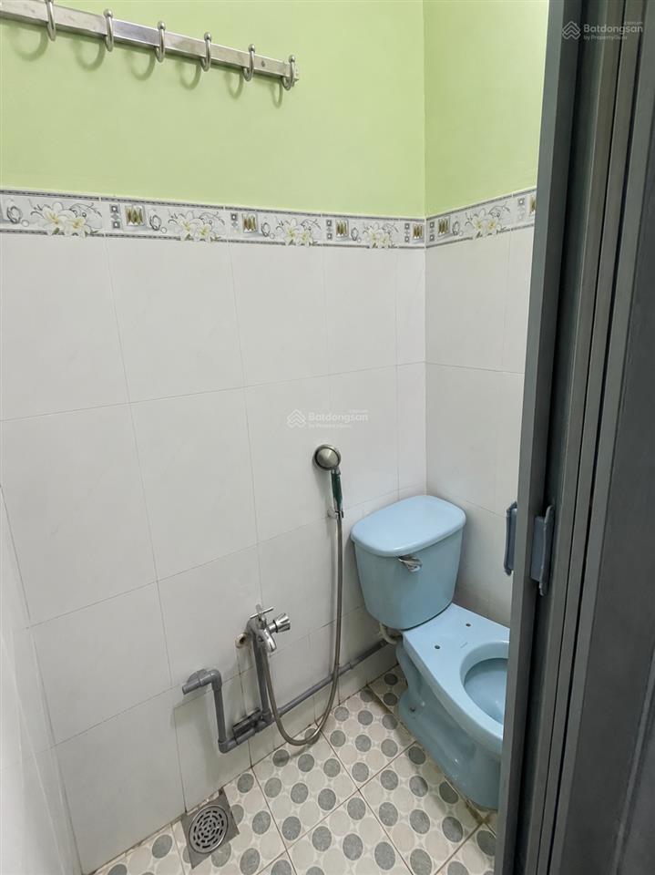 Bán nhà mới spa gần bến xe bùi công trừng, gần bến xe an sương, 2 tầng, hẻm 3 mét