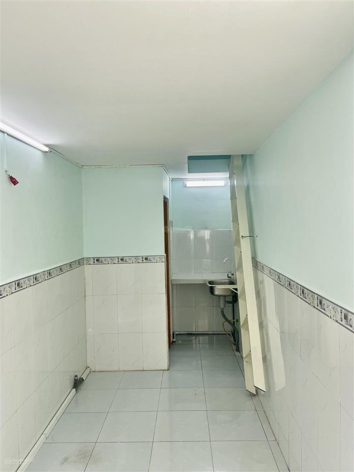 Bán nhà riêng 10m2, 1pn, 1wc tại bùi công trừng, 330 triệu vnd, chính chủ