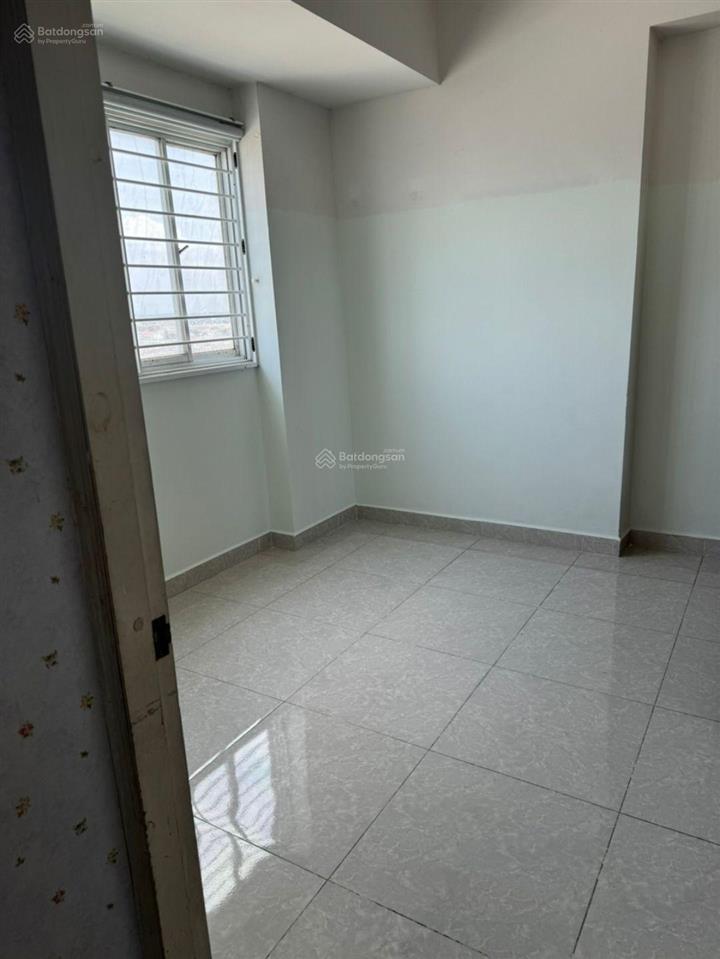 Bán căn hộ lê thành,mặt tiền đường mã lò,32m2,đang cho thuê 4.7tr, phù hợp mua ở,kinh doanh