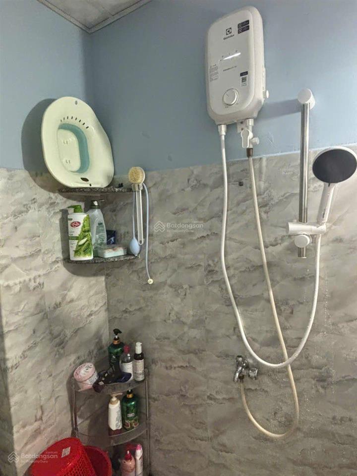 Cho thuê cc lê thành lê tấn bê, 6 triệu, 45m2, nhà full nội thất, sạch sẽ thoáng mát