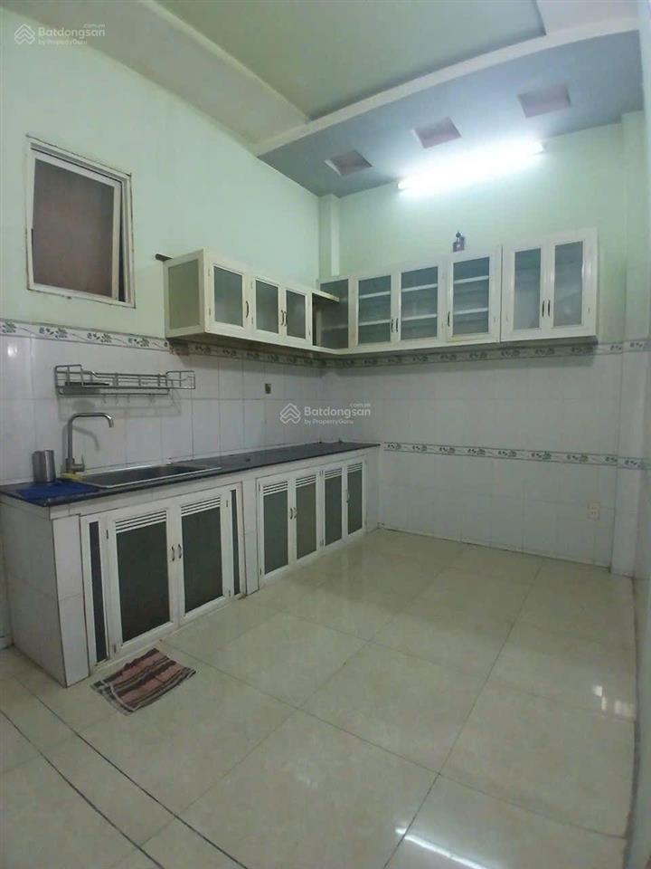 Nhà cho thuê, dt 6x14m. 1lầu 3phòng. 2wc, liên khu 4/5 phường bình hưng hòa b. bình tân