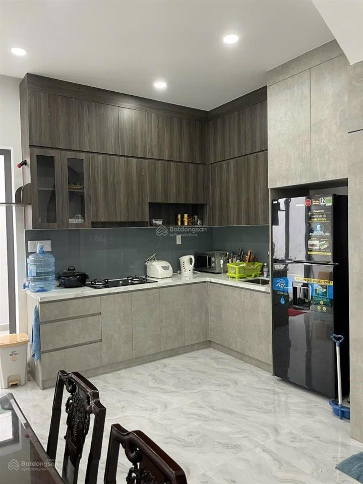 Bán căn lovera premier hoàn thiện nội thất giá 8,8 tỷ