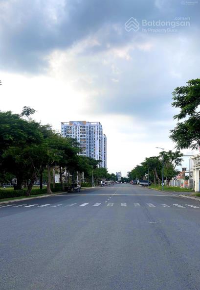 Bán nền góc đường số 9, đường 30m khu phong phú 4  khang điền  bình chánh