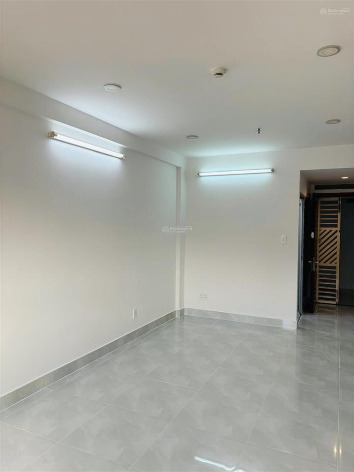 Cho thuê căn 50m2, view công viên, nhà mới, sạch sẽ