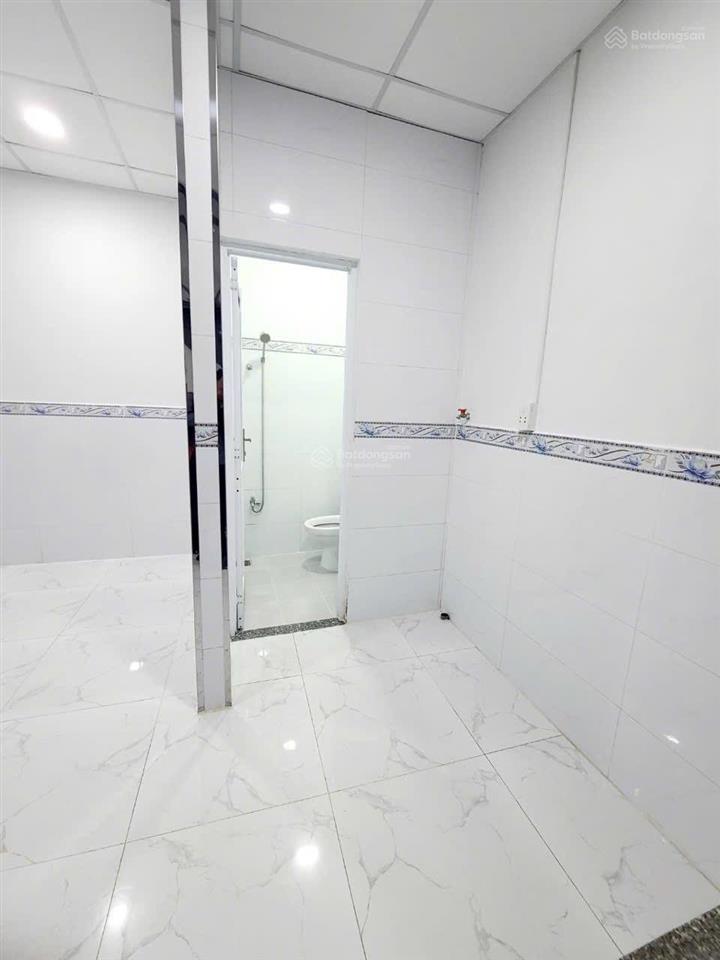 Nhà hẻm ô tô kinh dương vương gần aeon mall giá chỉ 3.9 tỷ