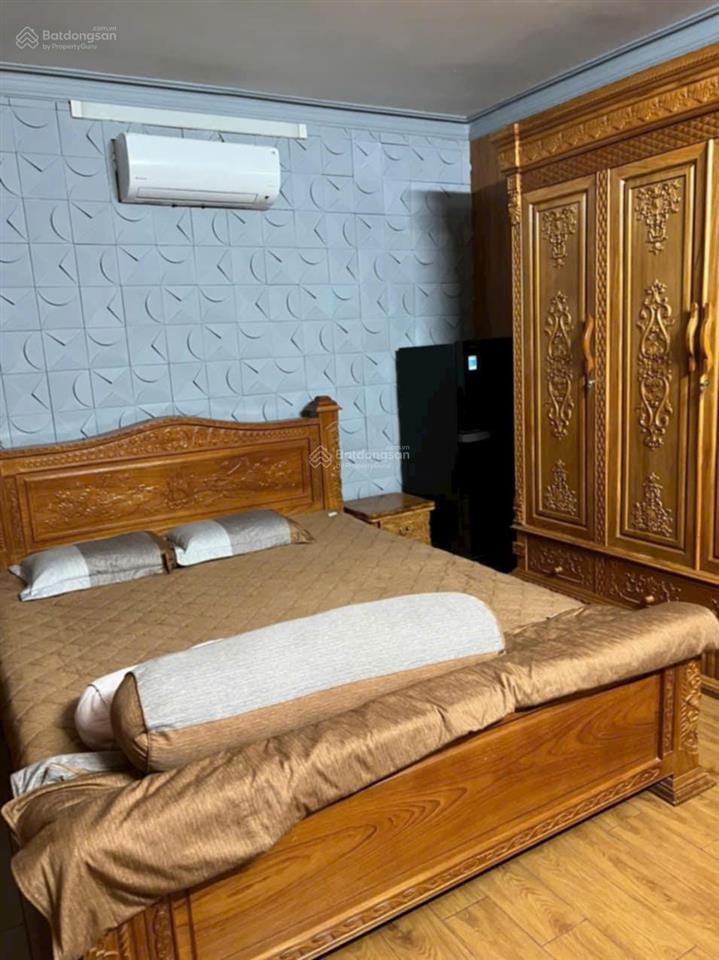 Bán nhà đẹp mặt tiền kinh doanh đường số 30 khu dân cư tên lửa dt 5x20m, hướng tây