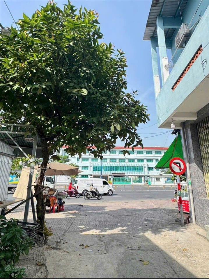 Đất hẻm thông 1/ đường tên lửa vị trí đẹp, dt 6*20m, hướng nam