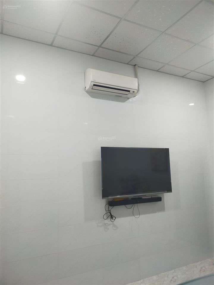 Bán nhà cấp 4 dt 7*34m mặt tiền kinh doanh tỉnh lộ 833, ấp thuận lợi, xã vàm cỏ, hướng tây nam