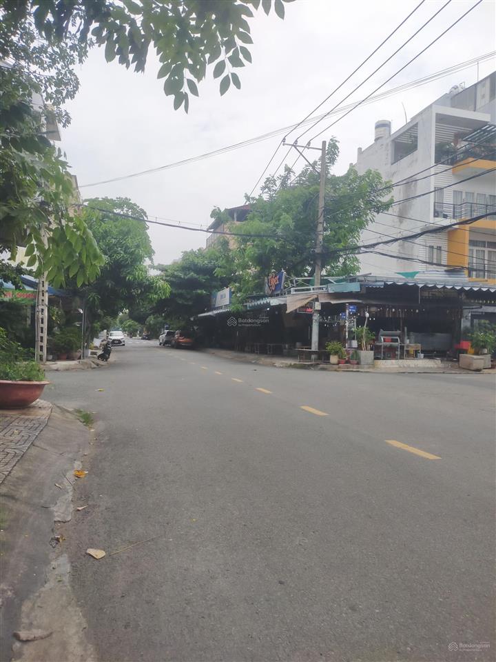 Bán lô đất góc 2 mặt tiền đường số 5&6a vị trí kinh doanh khu tên lửa, dt 6*21,5m