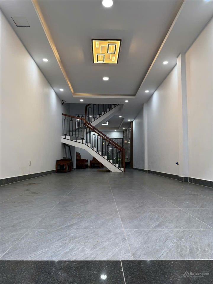 Bán nhà 3,5 lầu đẹp ở ngay mặt tiền đường số 27 khu dân cư tên lửa, dt 4*20m