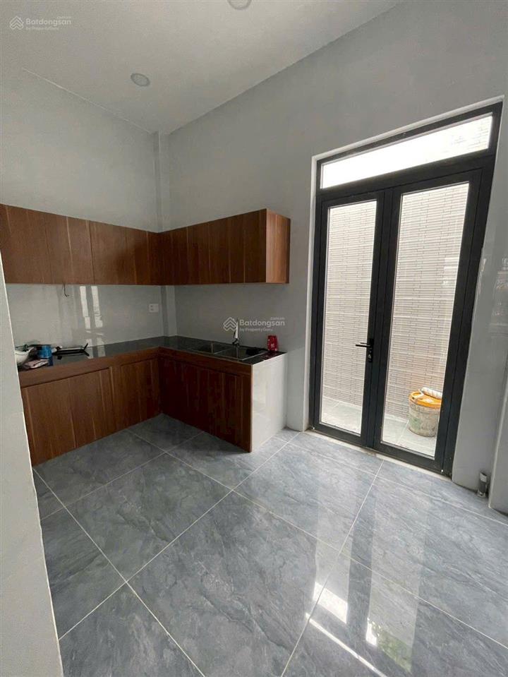 Nhà mới 1 lầu mặt tiền kinh doanh đường bia truyền thống gần chợ lê đình cẩn, dt 4*21,5m