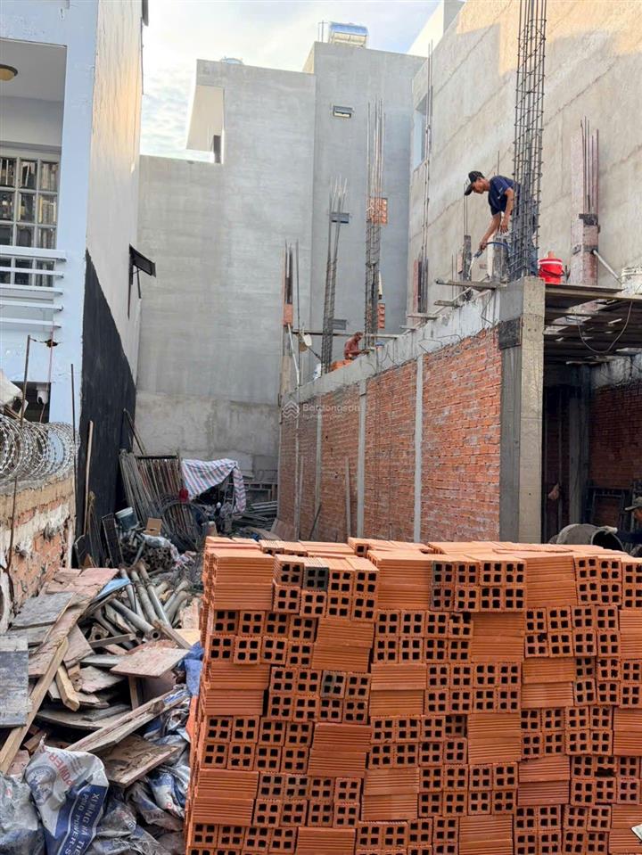 Đất hẻm xe hơi sát mặt tiền 532/20/3 đường kinh dương vương, dt 4*22m nở hậu