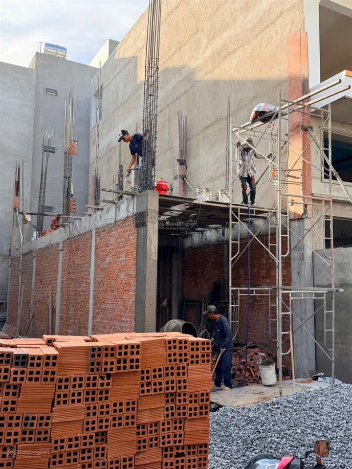 Đất hẻm xe hơi sát mặt tiền 532/20/3 đường kinh dương vương, dt 4*22m nở hậu
