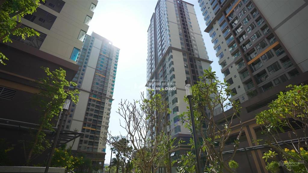Căn hộ akari phase 2dt 80m2 (2pn, 2wc) 2 ban côngsổ hồng giá chỉ 4.6 tỷ,view q.1 cực đẹp