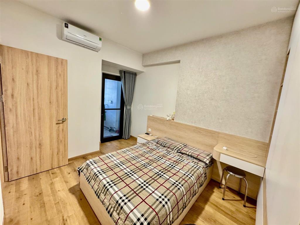 Cần bán nhanh căn hộ 2pn2wcblock akneo view hồ bơi chỉ 4,5tỷ block ak7 view ngoại khu giá 4.65 tỷ