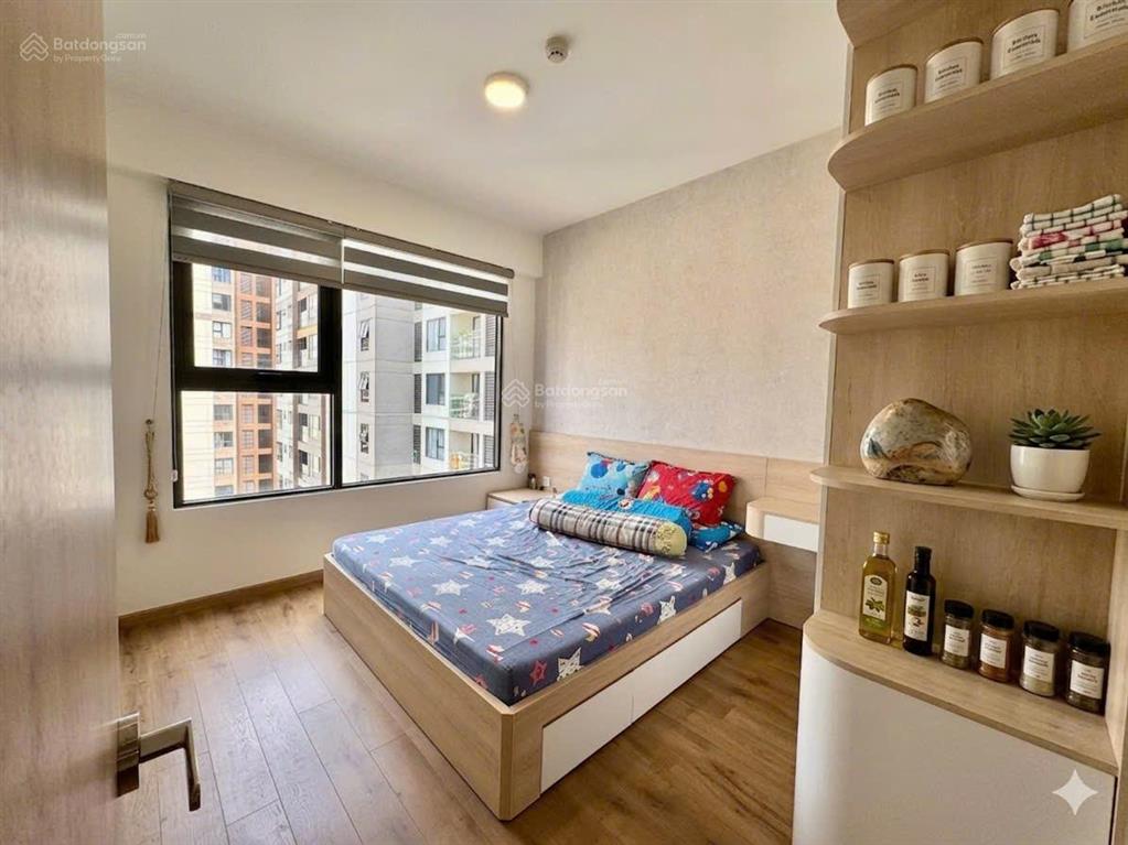 Cần bán nhanh căn hộ 2pn2wcblock akneo view hồ bơi chỉ 4,5tỷ block ak7 view ngoại khu giá 4.65 tỷ