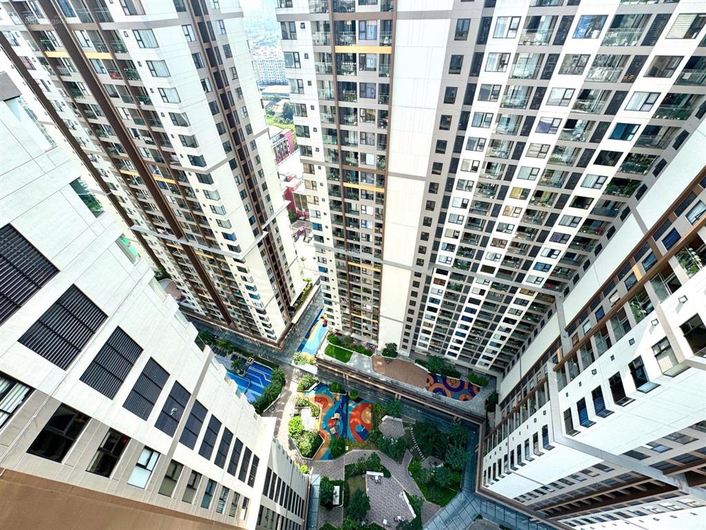 Căn góc block ak neoview nội khu hồ bơi, công viên cực đẹp80m²(2pn,2wc)sổ hồng giá chỉ 4,8 tỷ